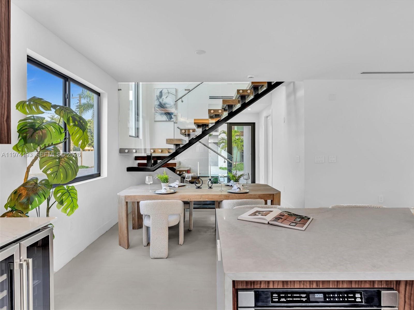 H20 DANIA BEACH - Residential