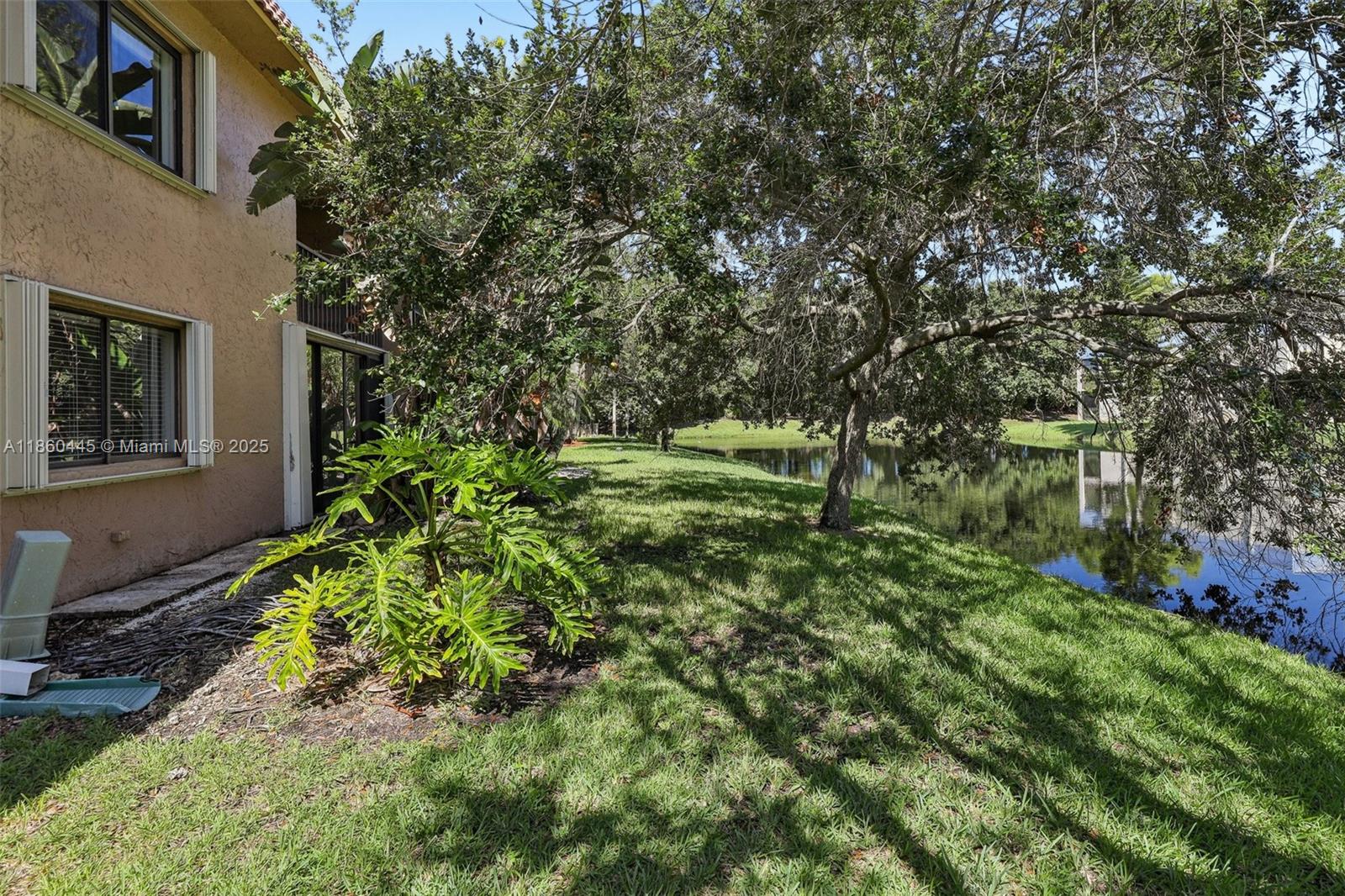 RACQUET CLUB APARTMENTS A - Residential