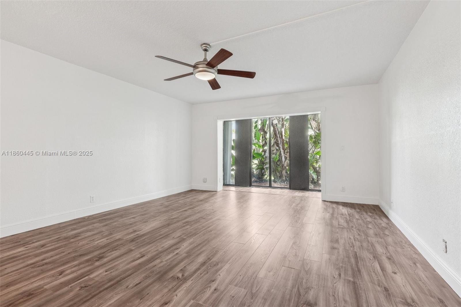 RACQUET CLUB APARTMENTS A - Residential