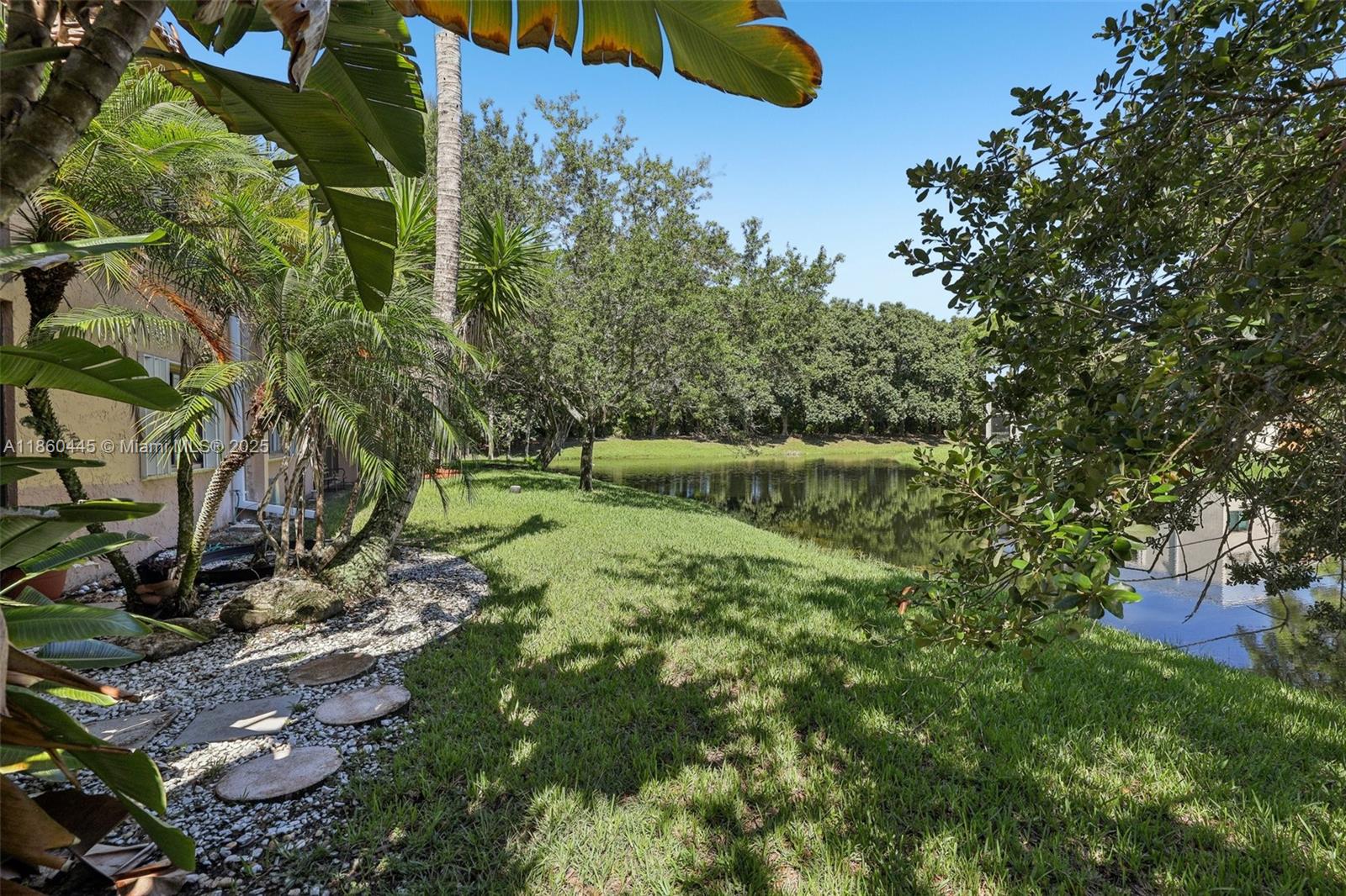 RACQUET CLUB APARTMENTS A - Residential