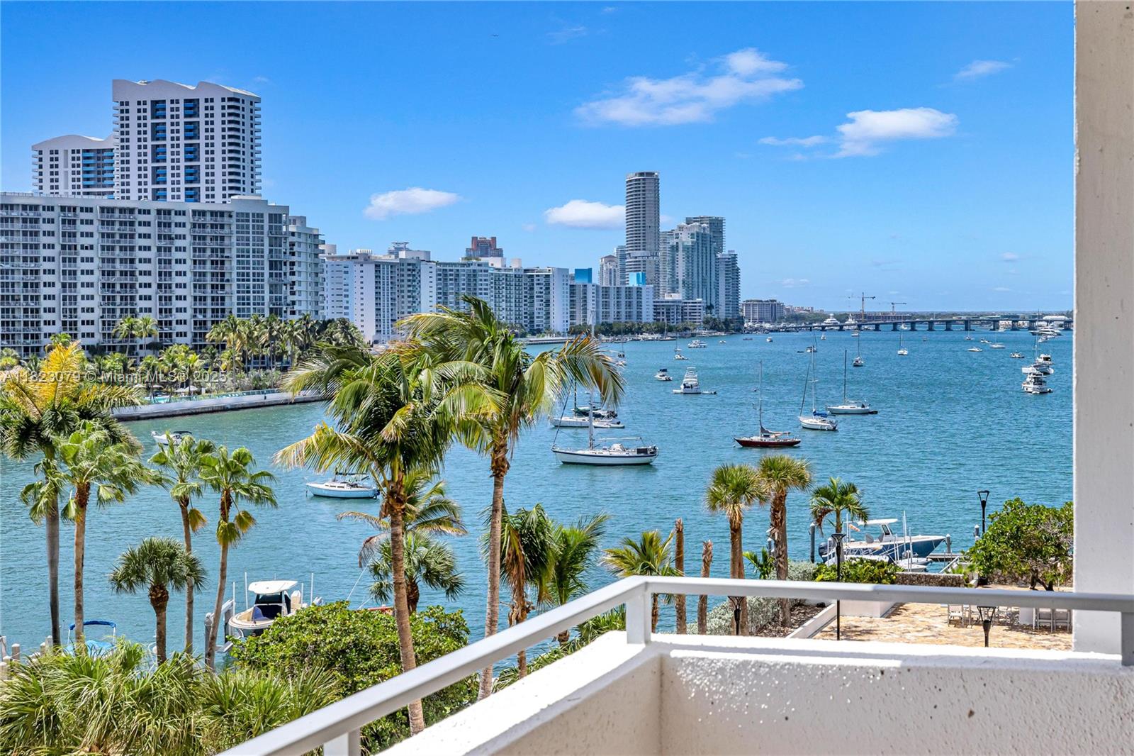 Rental Property at 11 Island Ave 608, Miami Beach, Miami-Dade County, Florida - Bedrooms: 2 
Bathrooms: 2  - $4,750 MO.