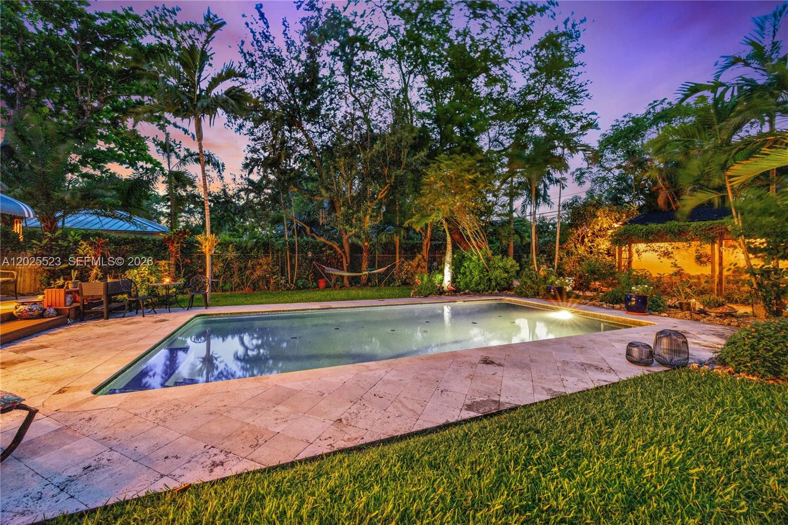 RIVIERA ESTS - Residential
