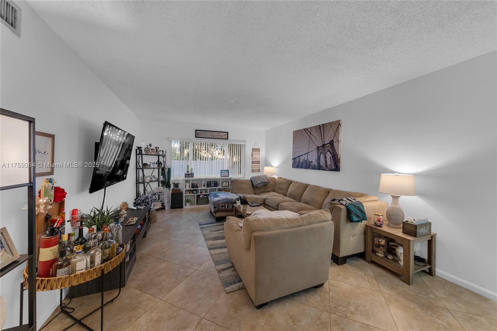 Property for Sale at 5840 Ne 22nd Way 708, Fort Lauderdale, Broward County, Florida - Bedrooms: 2 
Bathrooms: 2  - $199,900