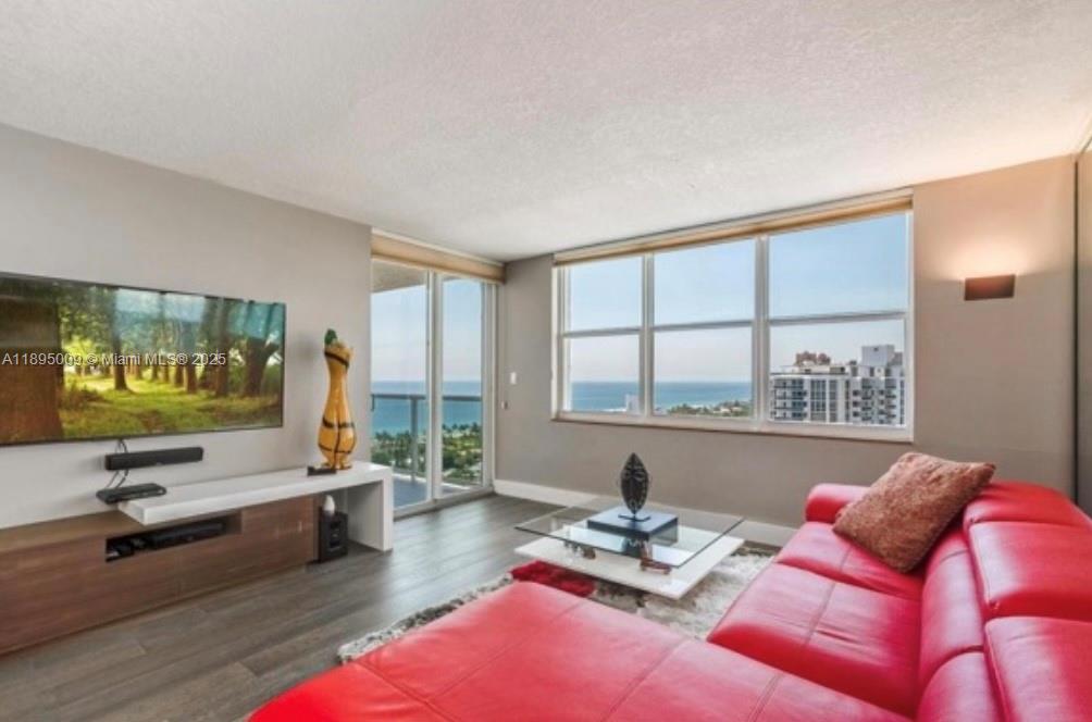 BERKLEY SOUTH CONDO - Residential