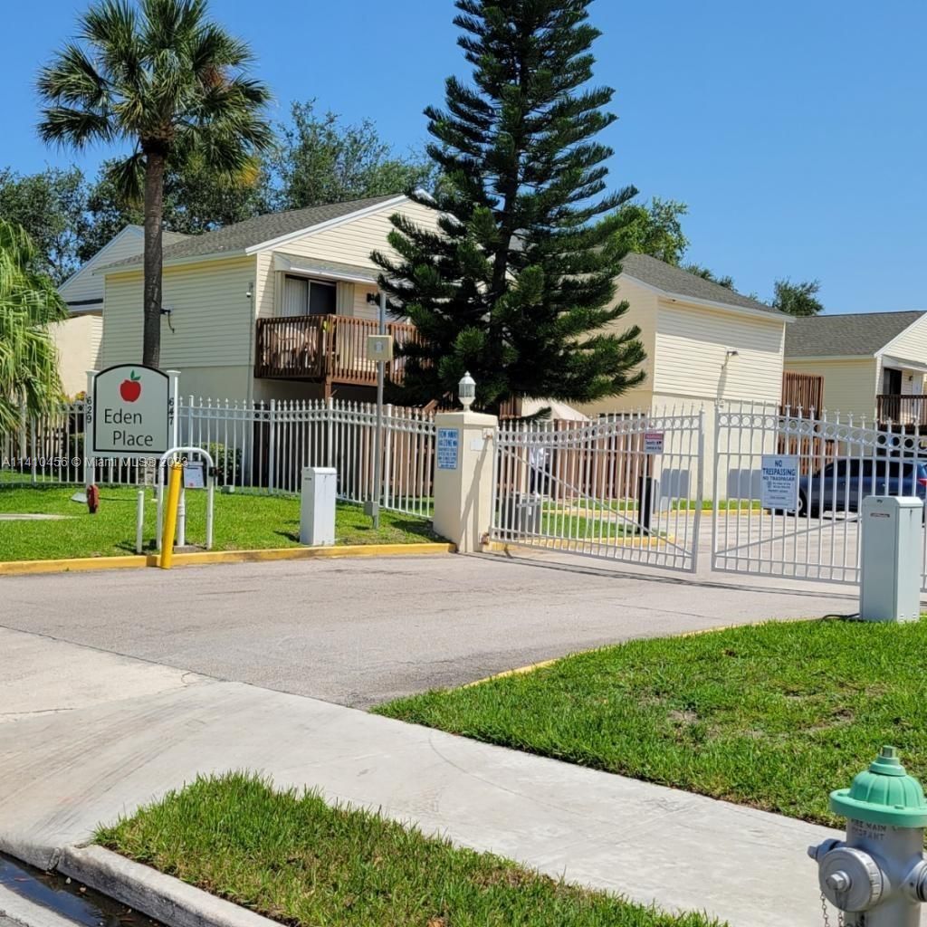 Photo of 641 Executive Center Dr #P107, West Palm Beach, FL 33401 (MLS # A11410456)