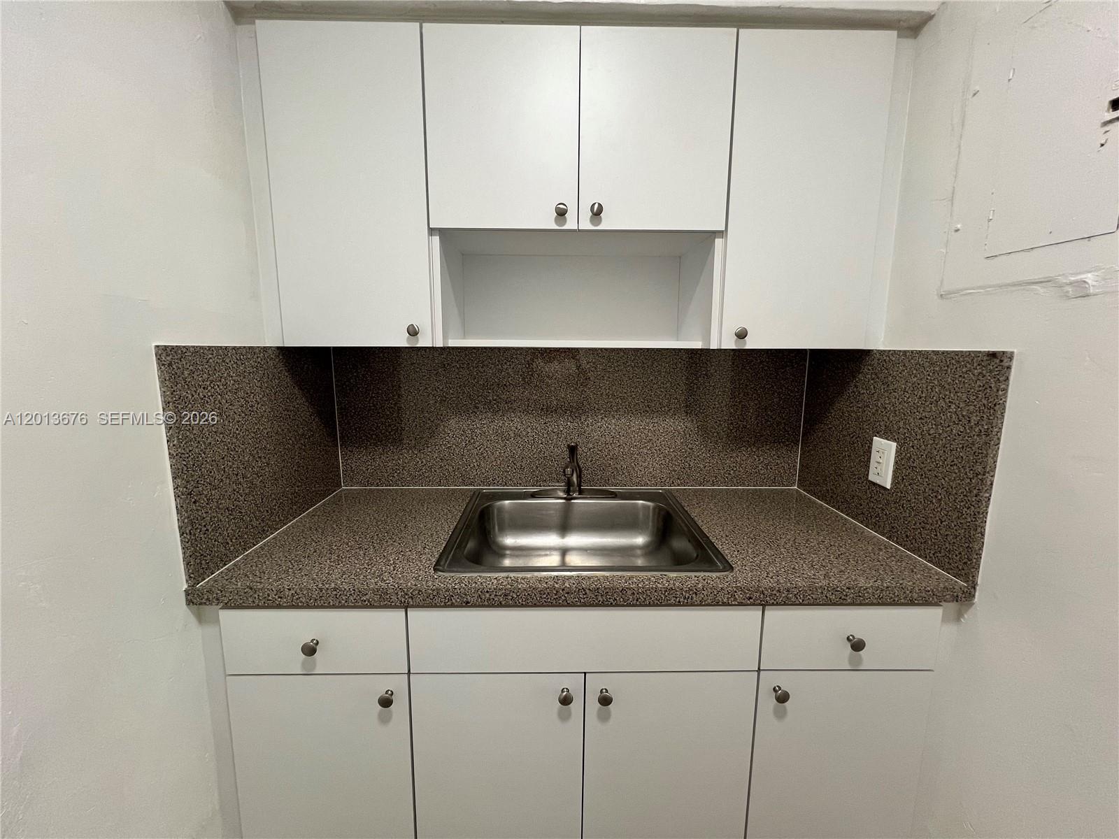 54 ST BUS CENTER SUB - Residential Lease