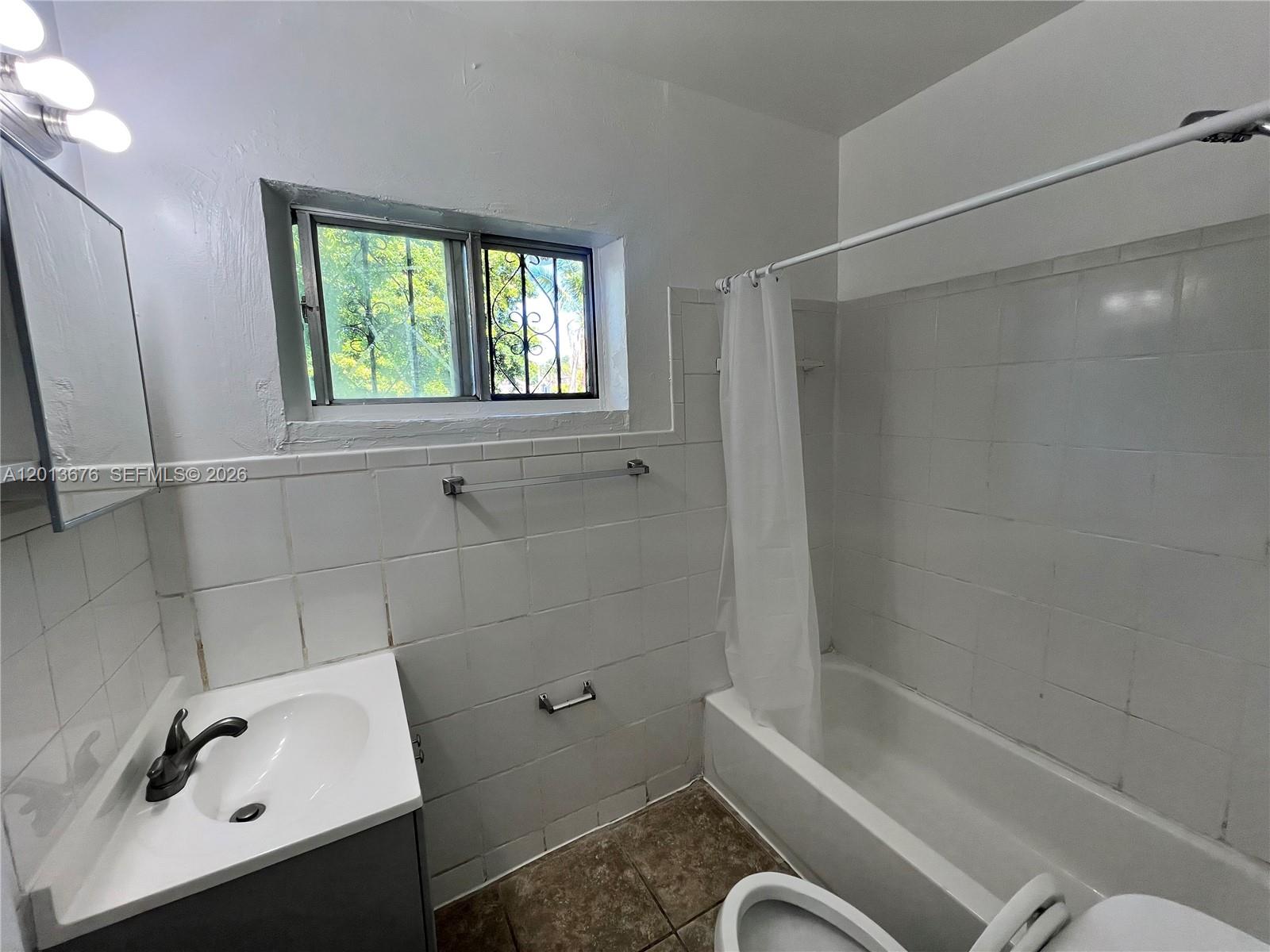 54 ST BUS CENTER SUB - Residential Lease
