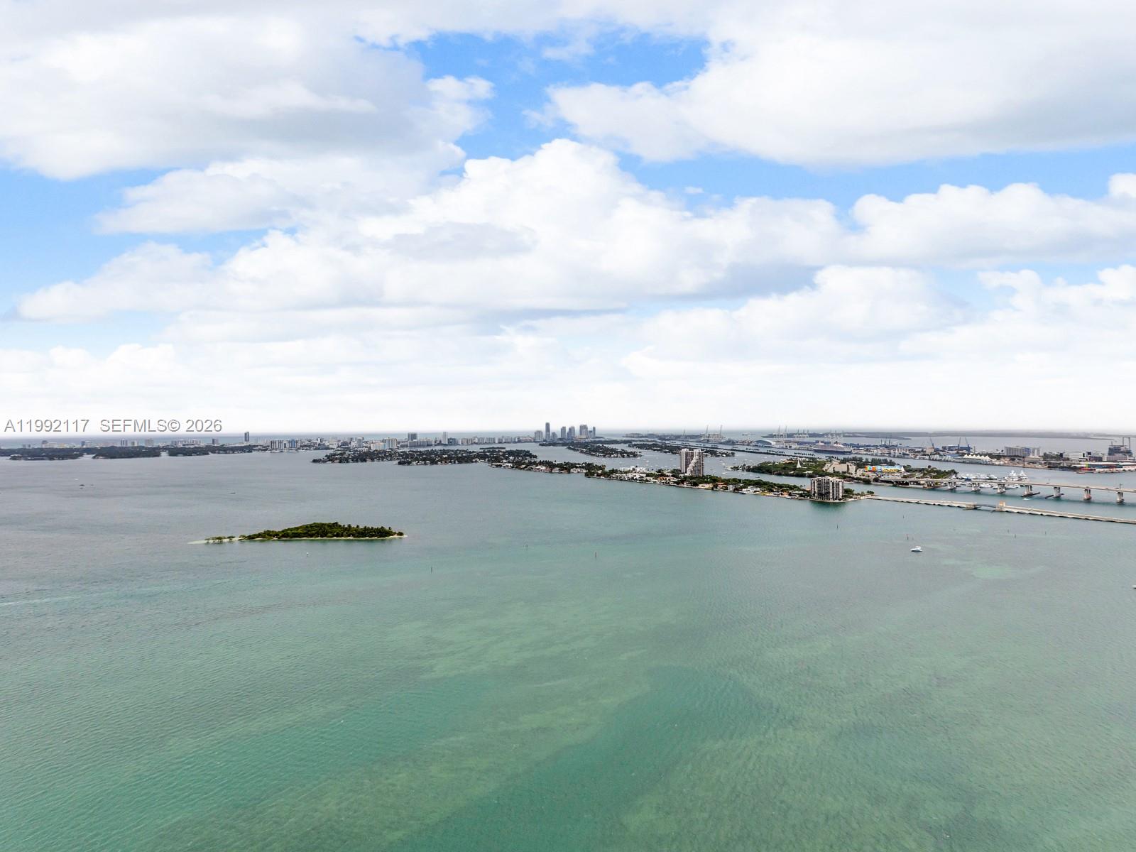 ARIA RESERVE - Residential Lease
