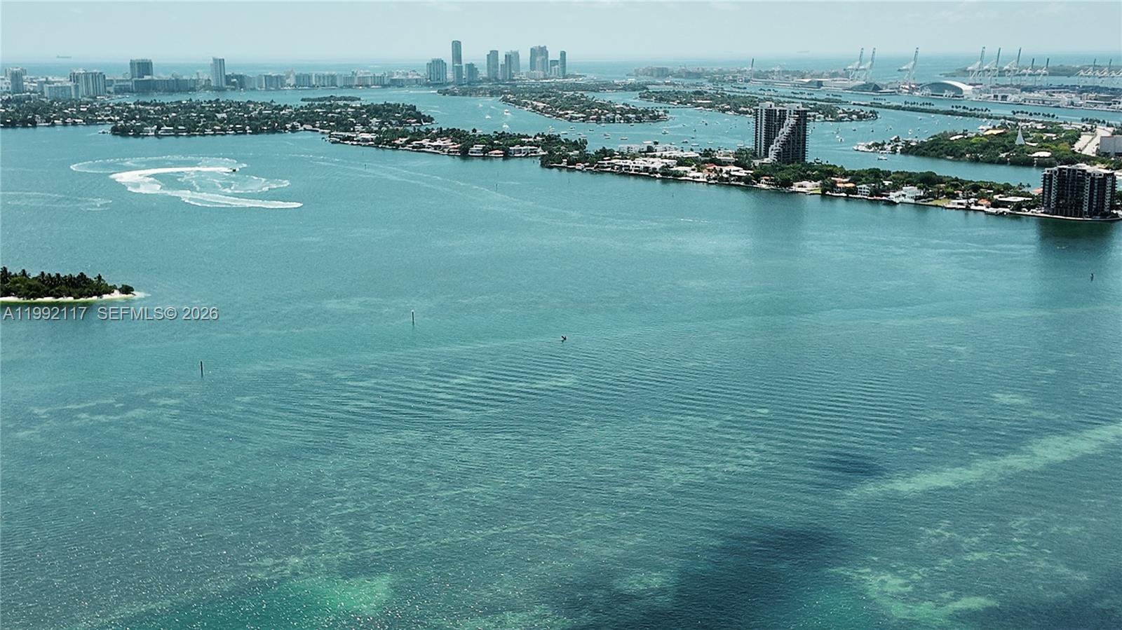 ARIA RESERVE - Residential Lease