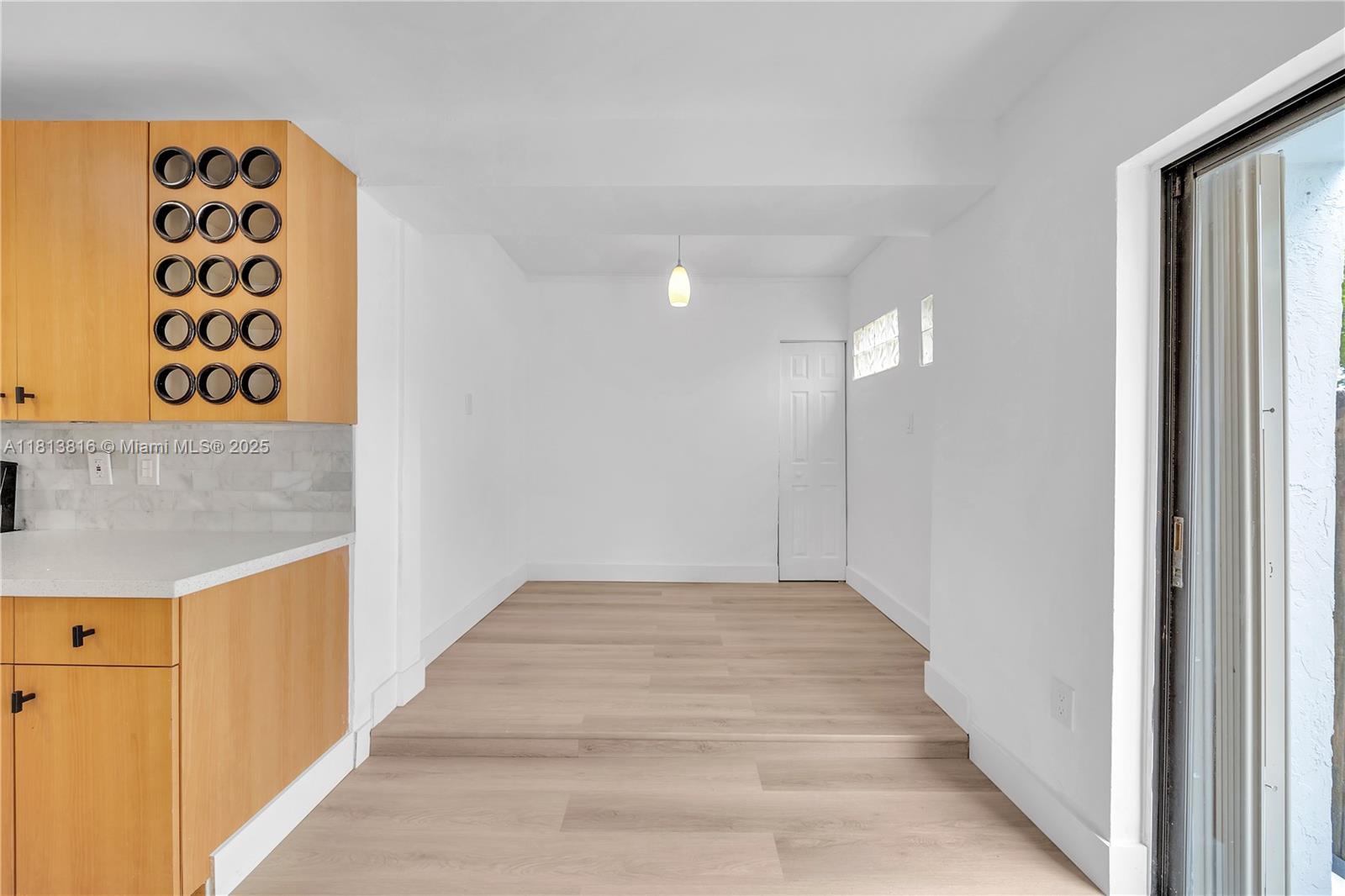 SOUTH BAY ESTATES - Residential Lease