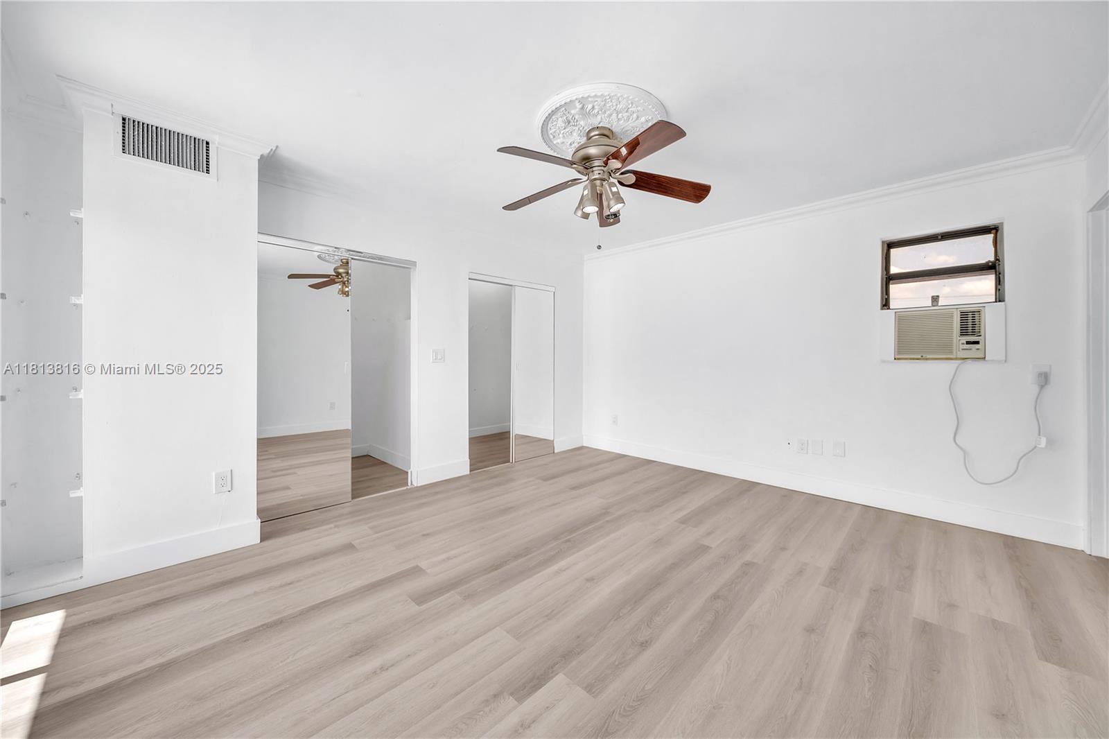 SOUTH BAY ESTATES - Residential Lease