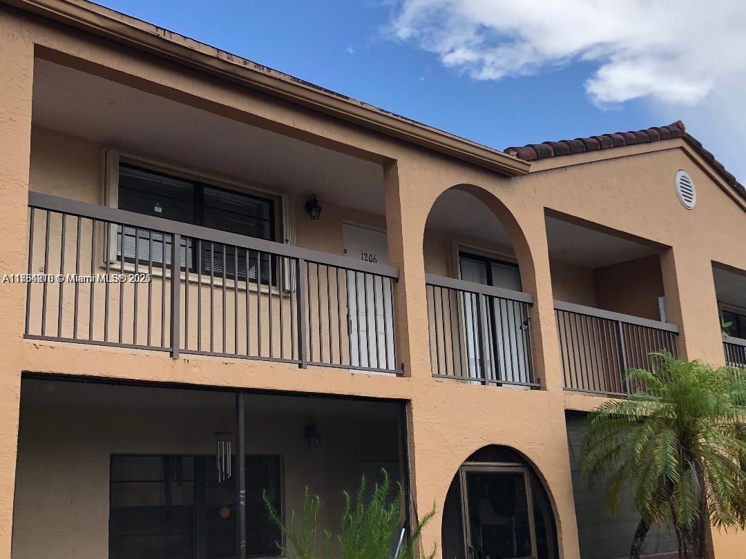 Rental Property at 18236 Mediterranean Blvd 6-12, Hialeah, Miami-Dade County, Florida - Bedrooms: 3 
Bathrooms: 2  - $2,550 MO.