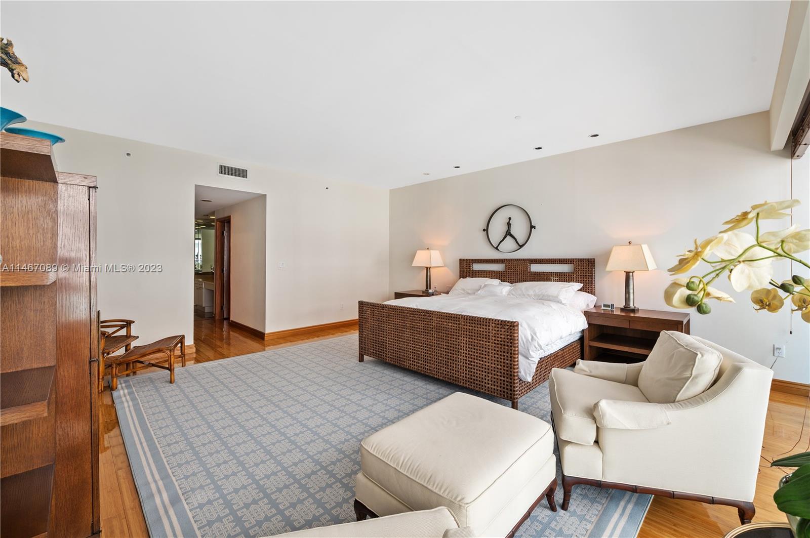 THE PALACE AT BAL HARBOUR - Residential