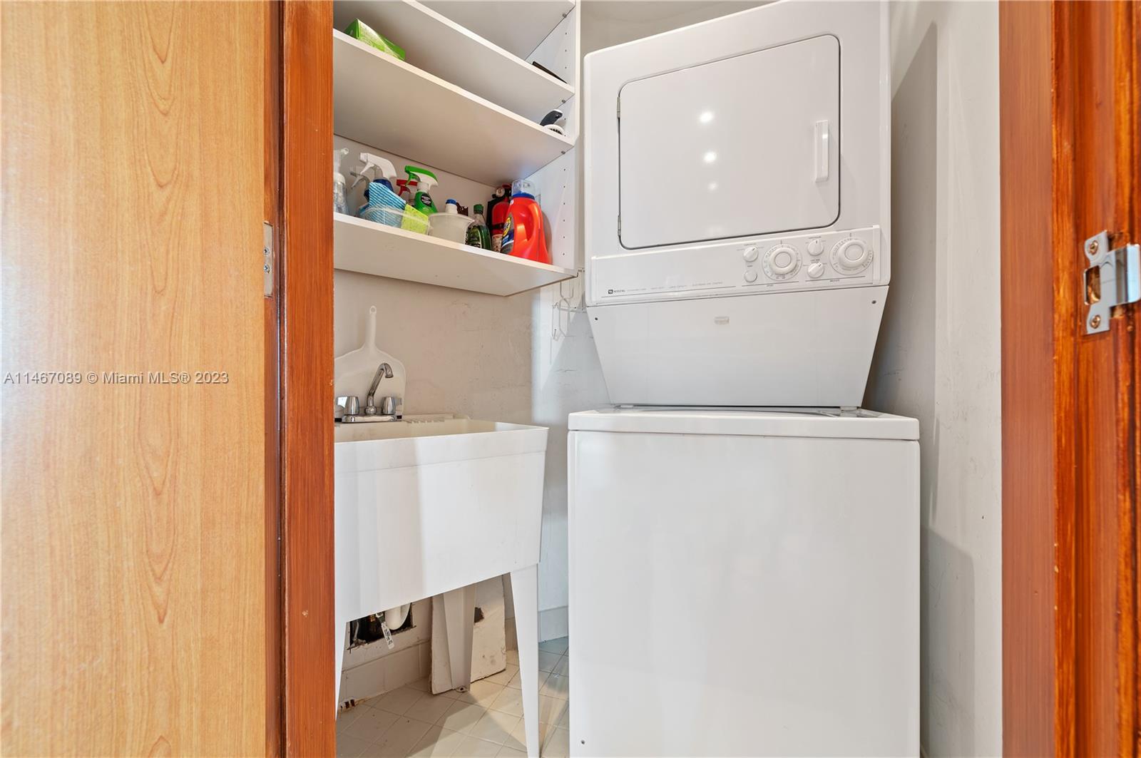 THE PALACE AT BAL HARBOUR - Residential