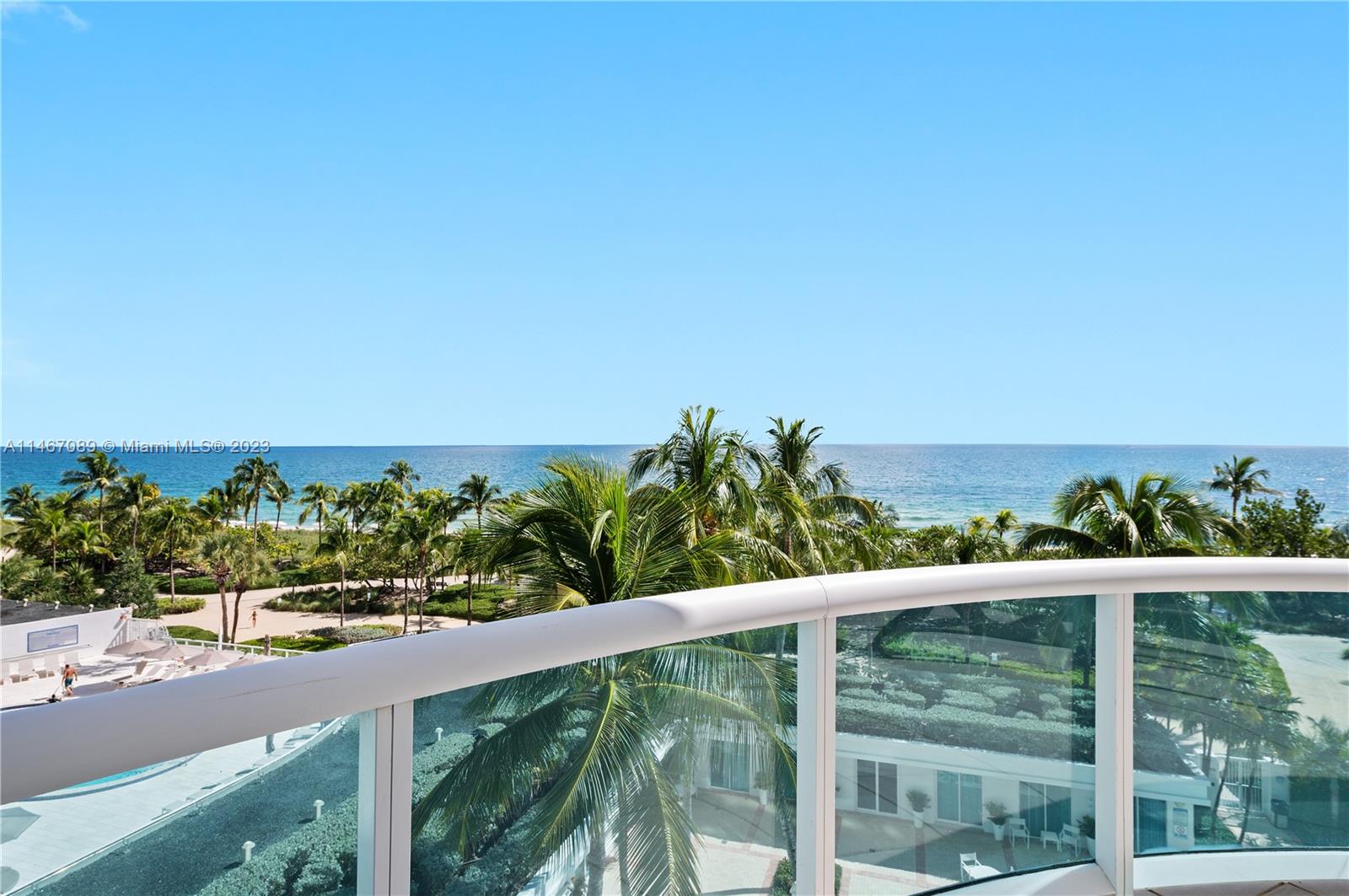 THE PALACE AT BAL HARBOUR - Residential