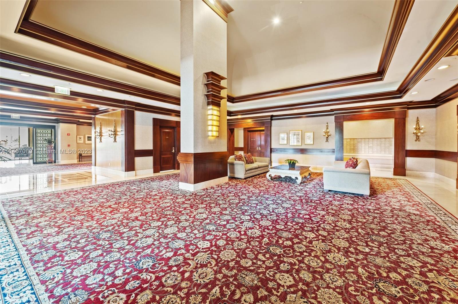 THE PALACE AT BAL HARBOUR - Residential