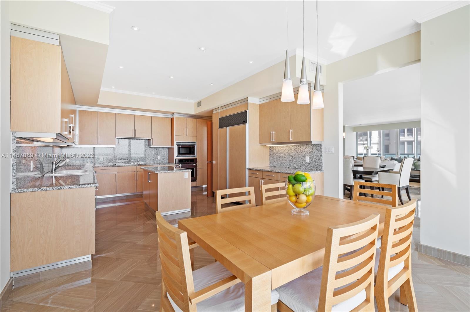 THE PALACE AT BAL HARBOUR - Residential