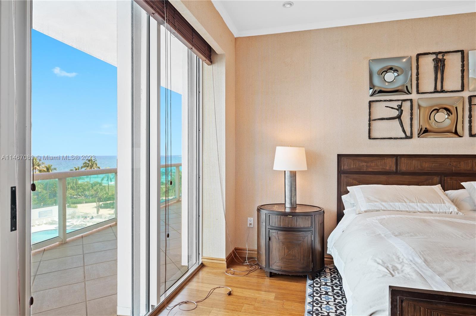 THE PALACE AT BAL HARBOUR - Residential