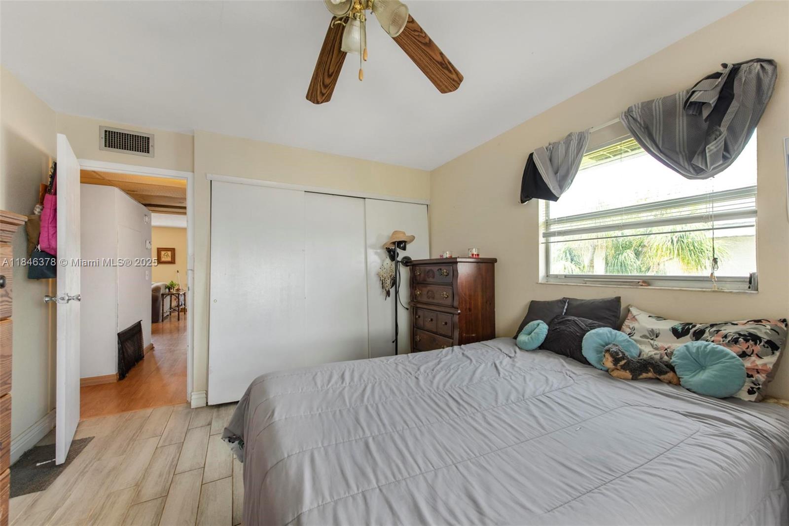 KINGS POINT MONACO CONDOS - Residential Lease