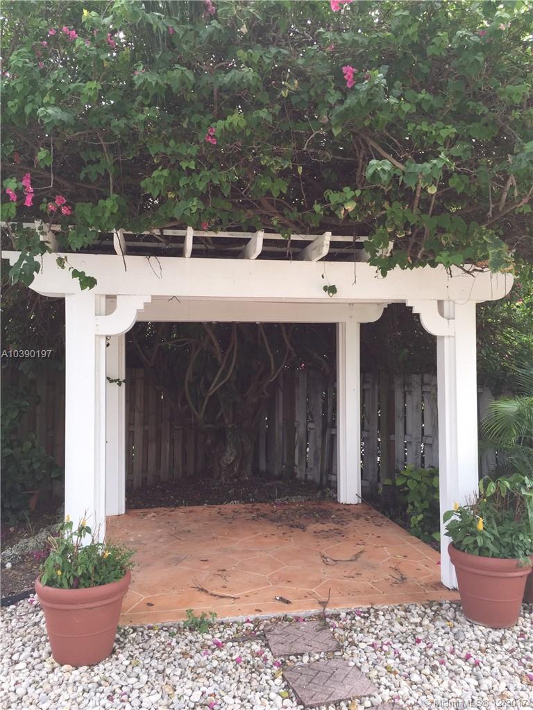 PANACHE SEC 4 - Residential Lease