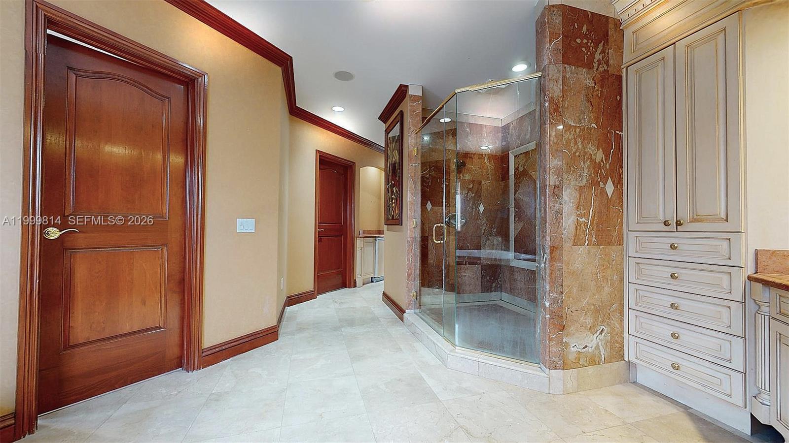 BISCAYNE BEACH-2ND ADDN - Residential