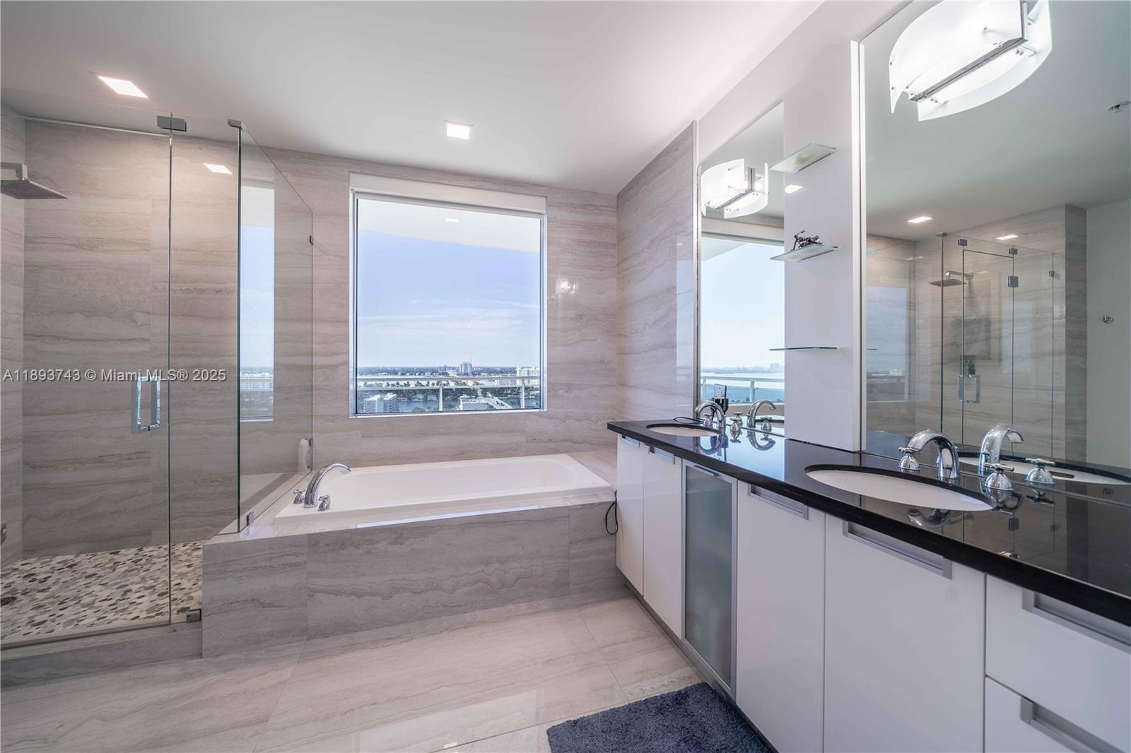 THE LEXI CONDO - Residential Lease