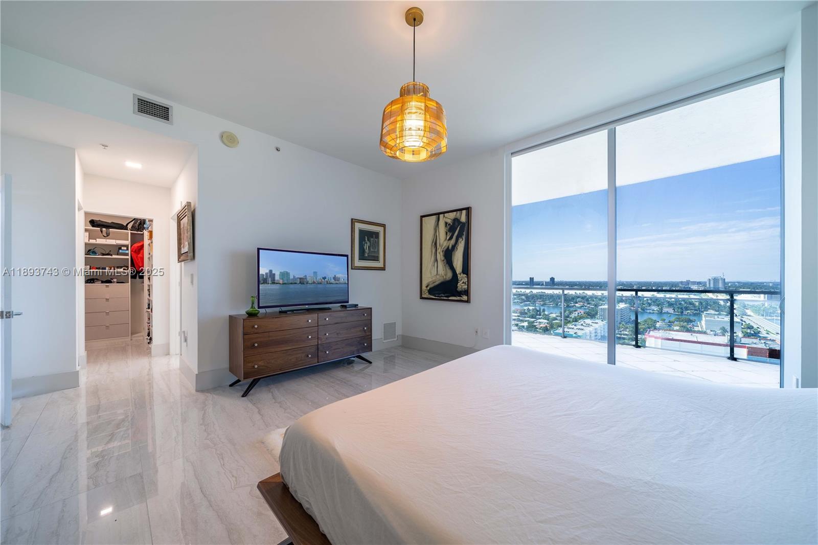 THE LEXI CONDO - Residential Lease