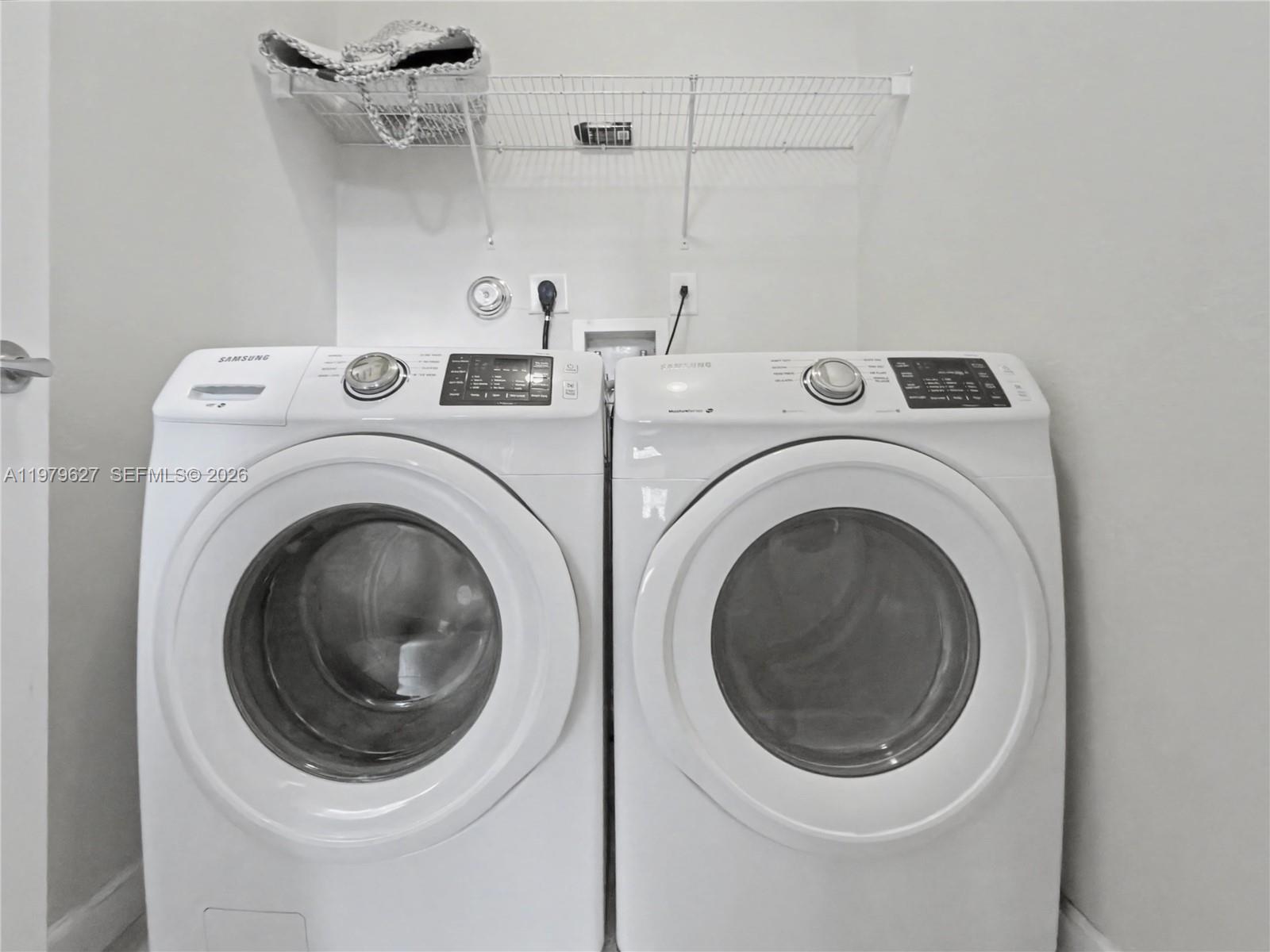 ATLANTIS AT OASIS - Residential