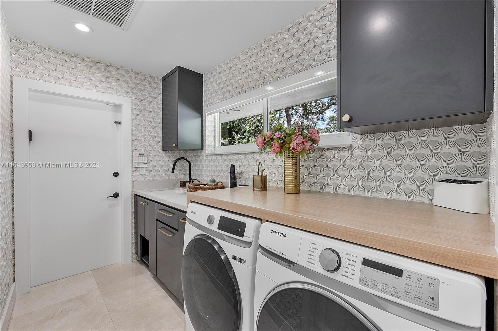 BELVIDERE PARK - Residential