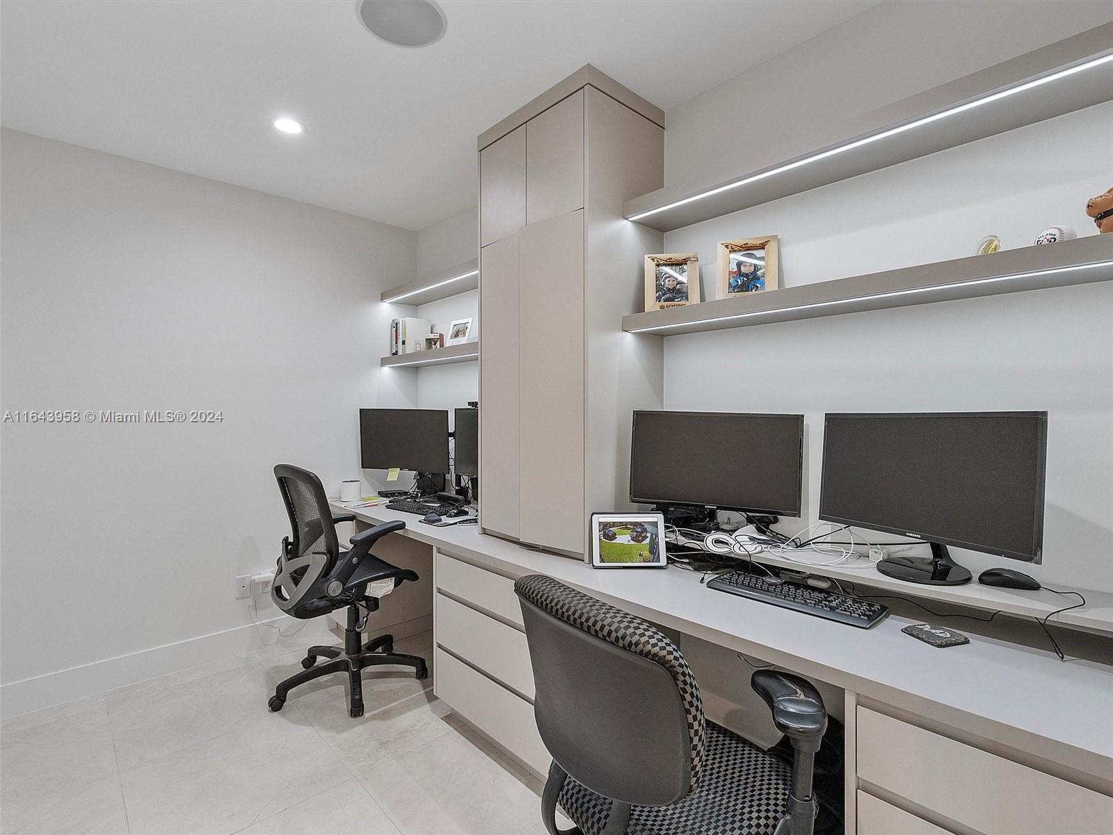 BELVIDERE PARK - Residential