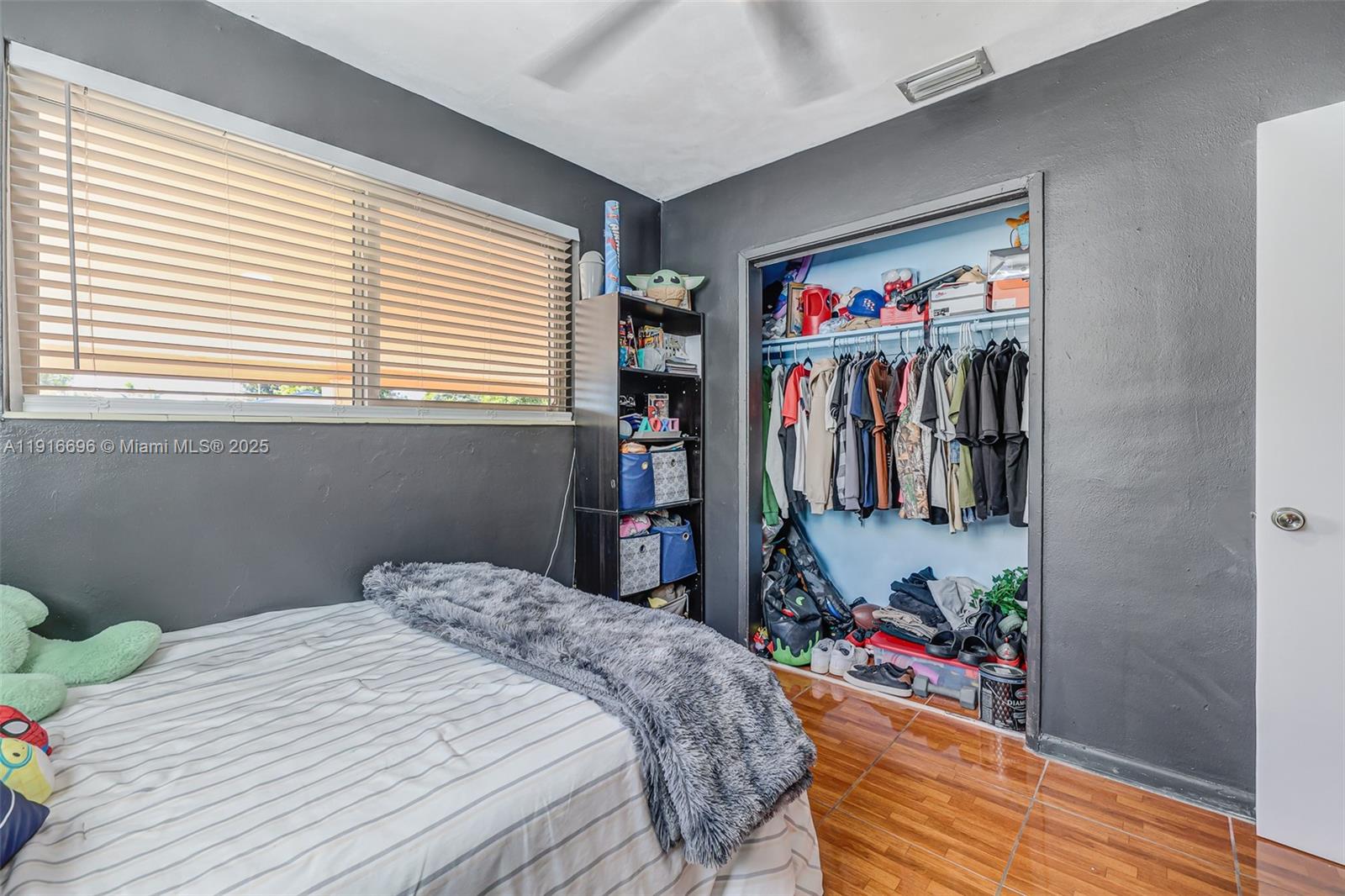 BROADVIEW COUNTRY CLUB ES - Residential