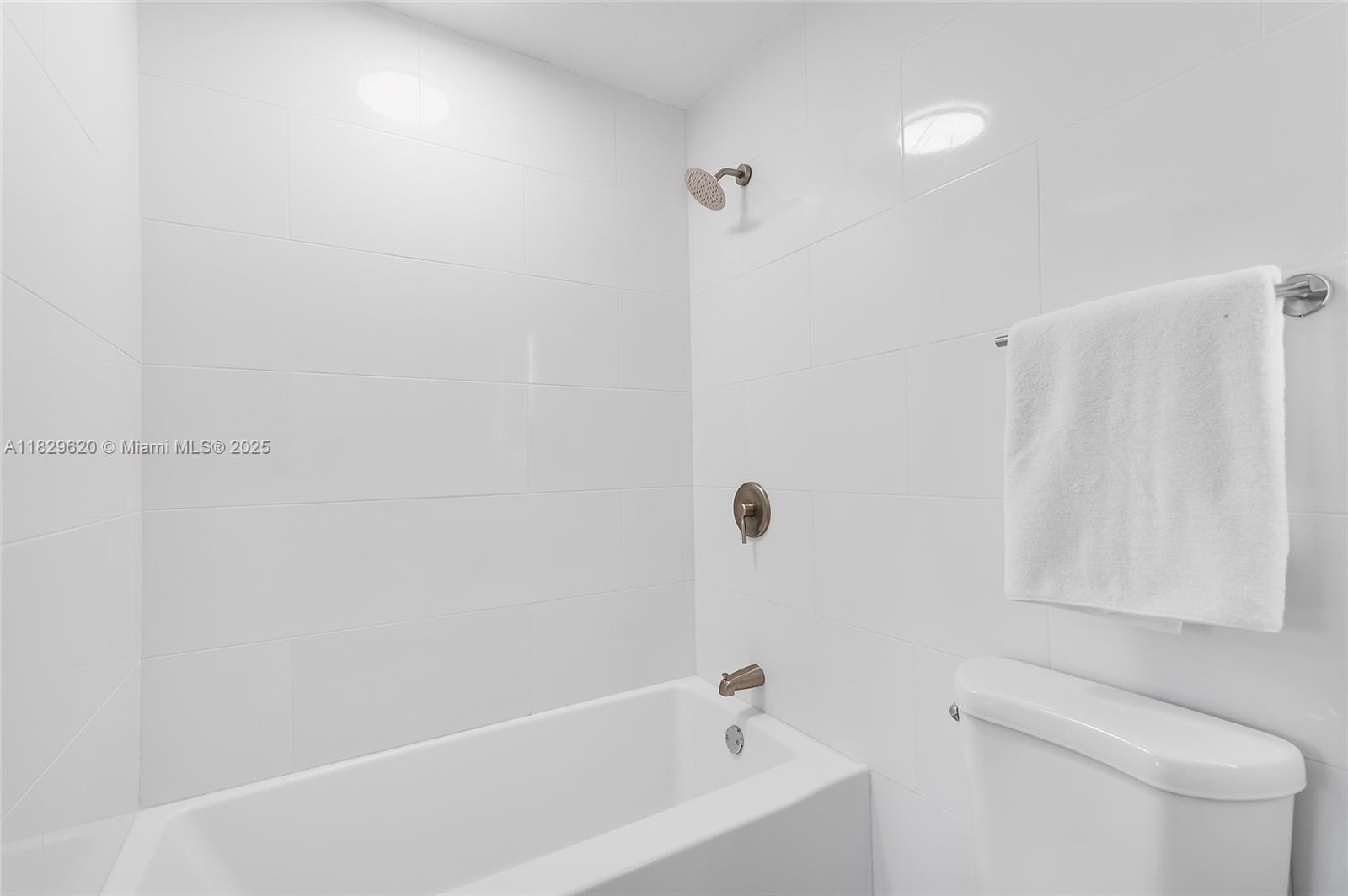 CUTLER RIDGE SEC 6 - Residential