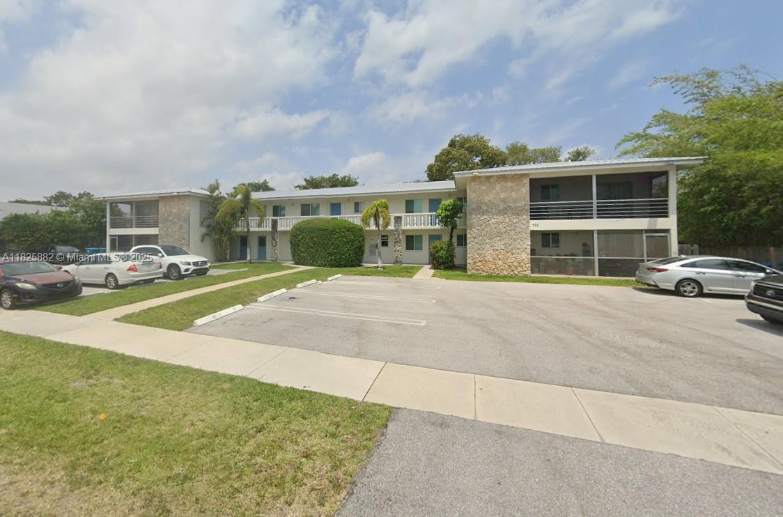READY TO MOVE IN! UPDATED 2 bed/2 bath condo on the FIRST FLOOR in PRIME LOCATION-directly across from the Town Hall and neighborhood Park. IN-UNIT WASHER AND DRYER! Features: Kitchen with granite countertops and stainless steel appliances. Porcelain flooring throughout. Primary bedroom with walk-in closet and private bath. Large screened balcony. Minutes from I-96, the beach, restaurants, and shopping centers. 1 Assigned parking space right next to the unit's back entrance.