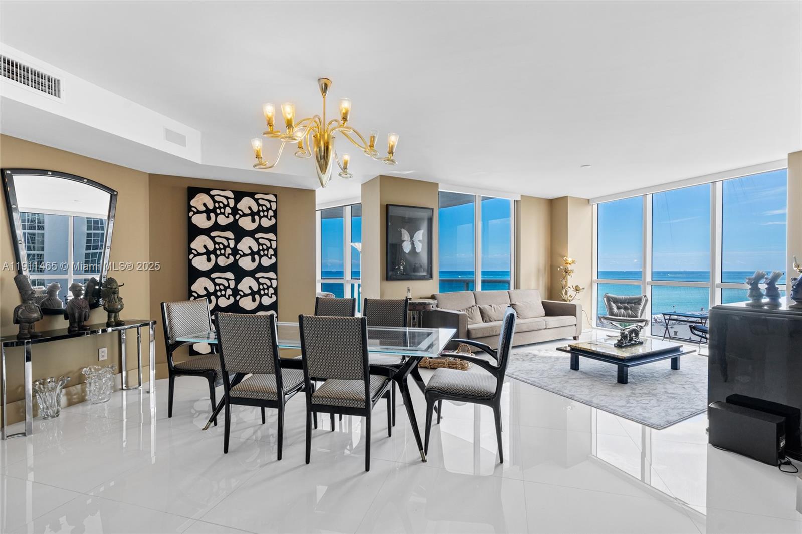 TRUMP ROYALE CONDO - Residential