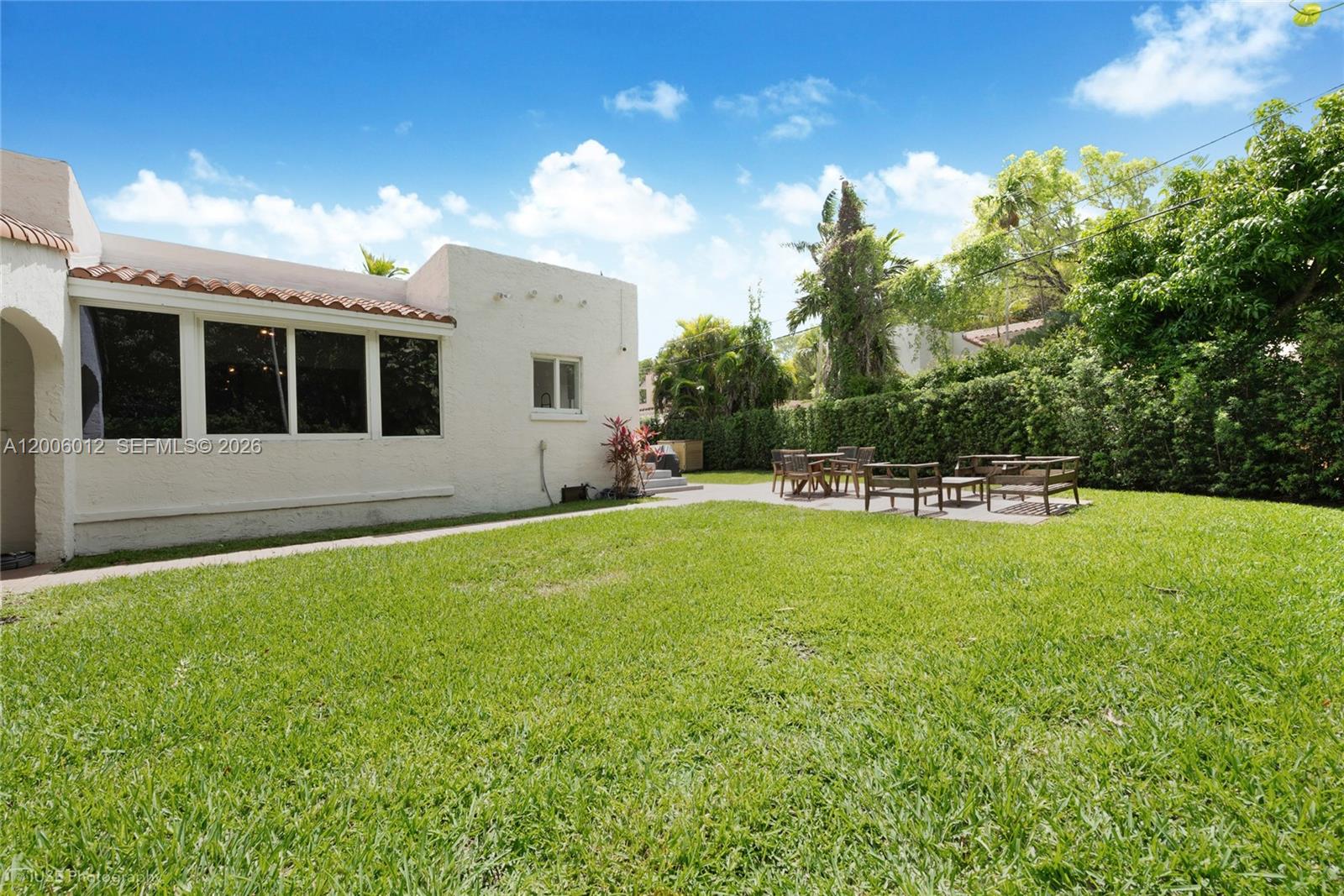 720 Minorca Ave -