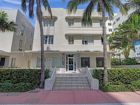 3710 Collins Ave N-310 Miami Beach FL 33140