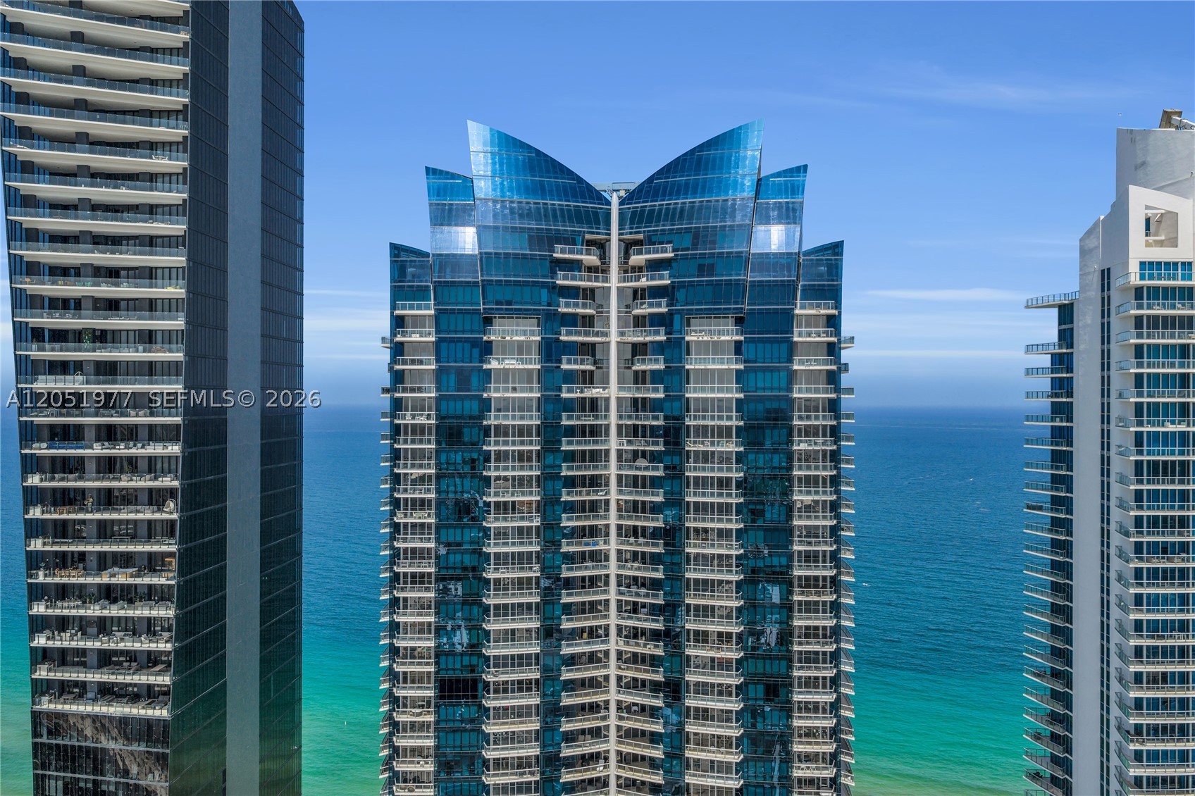 17121 Collins Avenue 4205