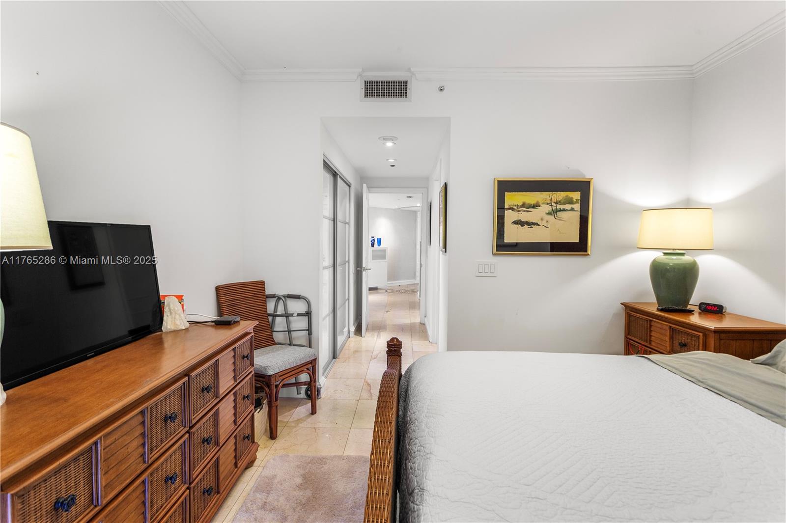 GREEN DIAMOND CONDO - Residential