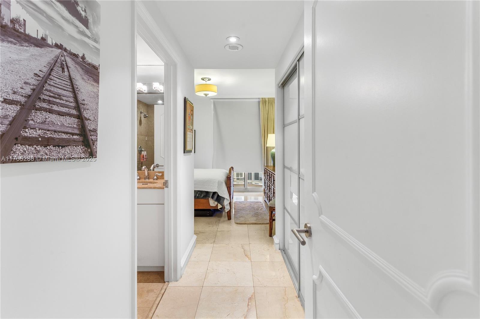 GREEN DIAMOND CONDO - Residential