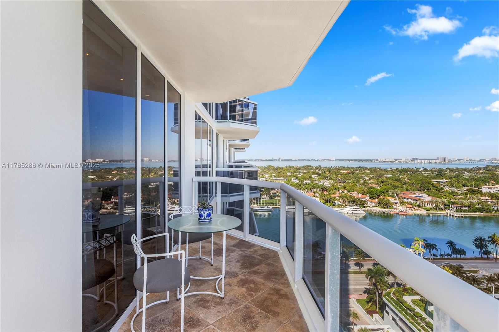 GREEN DIAMOND CONDO - Residential