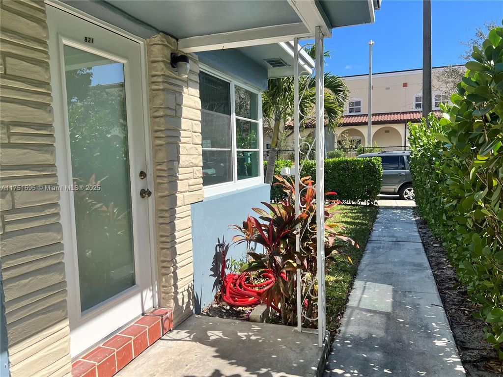 Photo of 821 N K Street #821, Lake Worth, FL 33460 (MLS # A11751695)