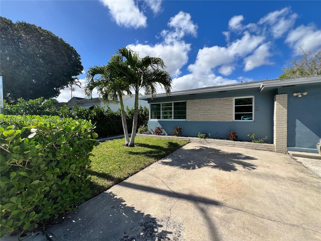 Photo of 821 N K Street #821, Lake Worth, FL 33460 (MLS # A11751695)