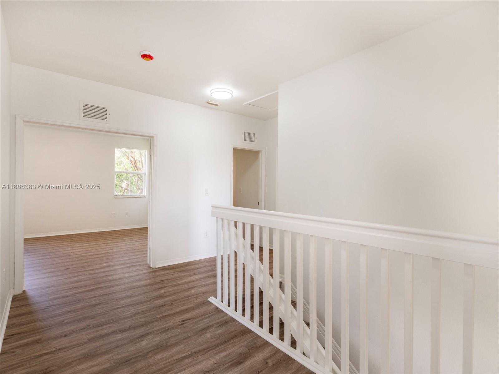 RIVERSIDE AT BISC NATL PK - Residential