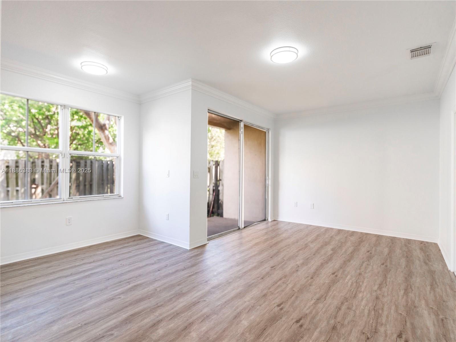 RIVERSIDE AT BISC NATL PK - Residential