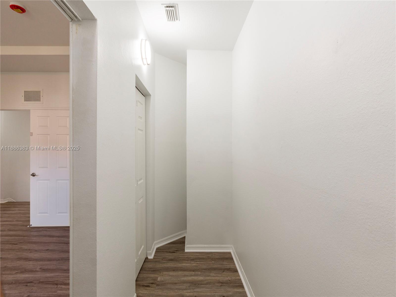 RIVERSIDE AT BISC NATL PK - Residential