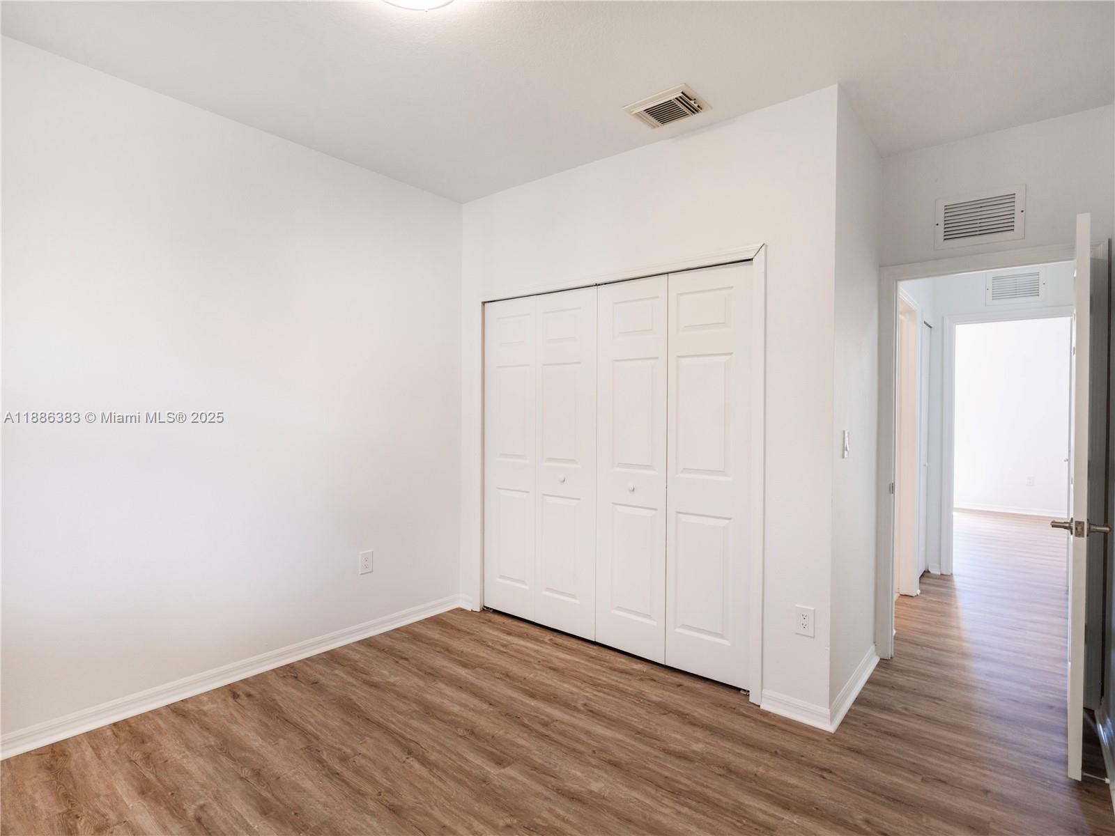 RIVERSIDE AT BISC NATL PK - Residential