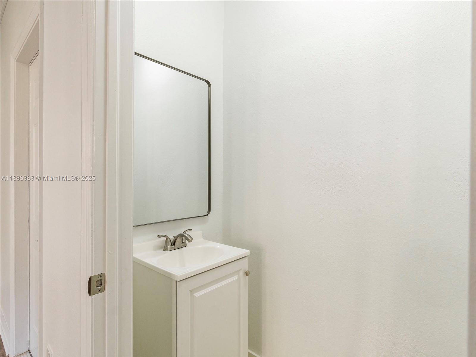 RIVERSIDE AT BISC NATL PK - Residential