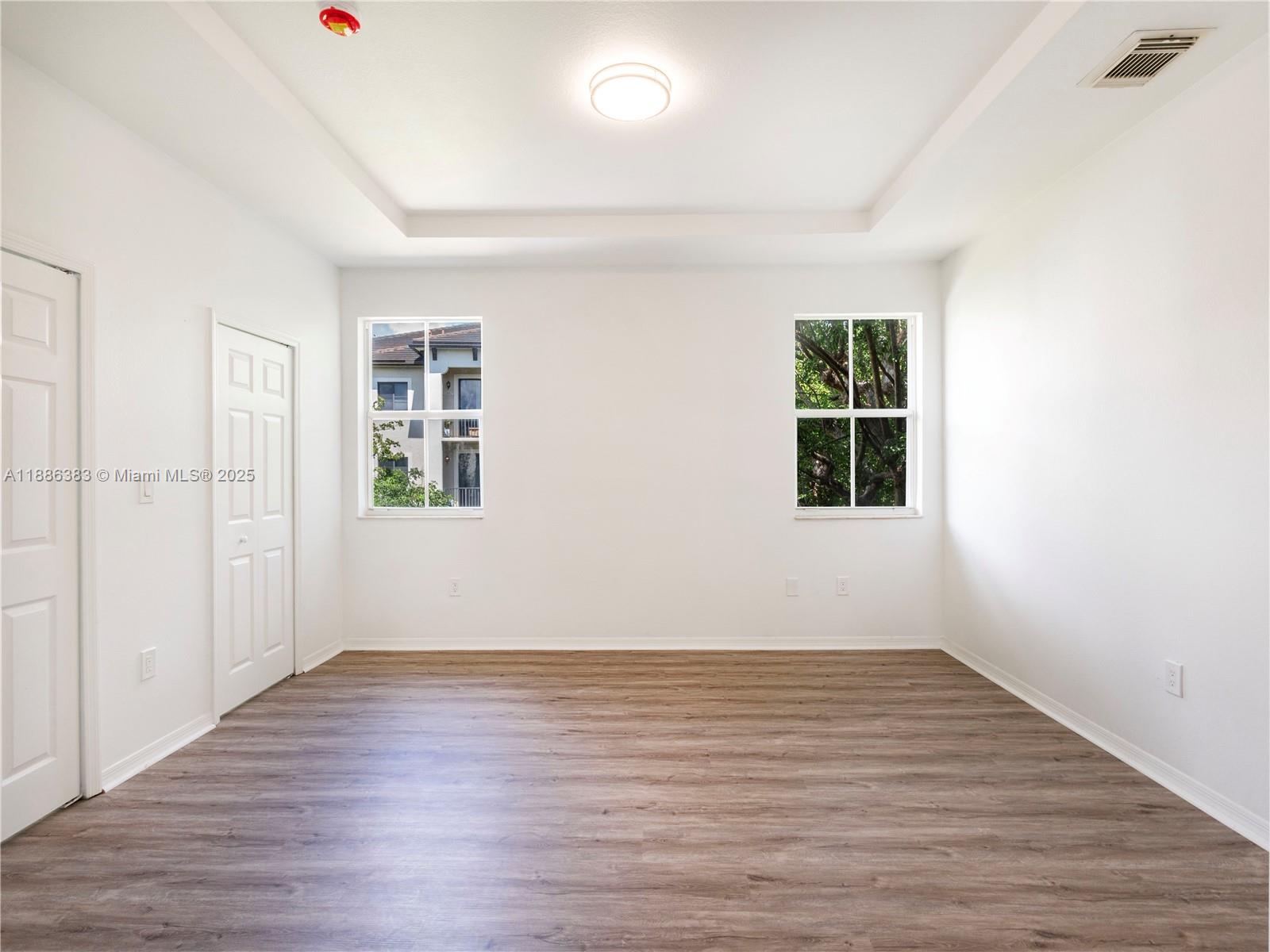 RIVERSIDE AT BISC NATL PK - Residential