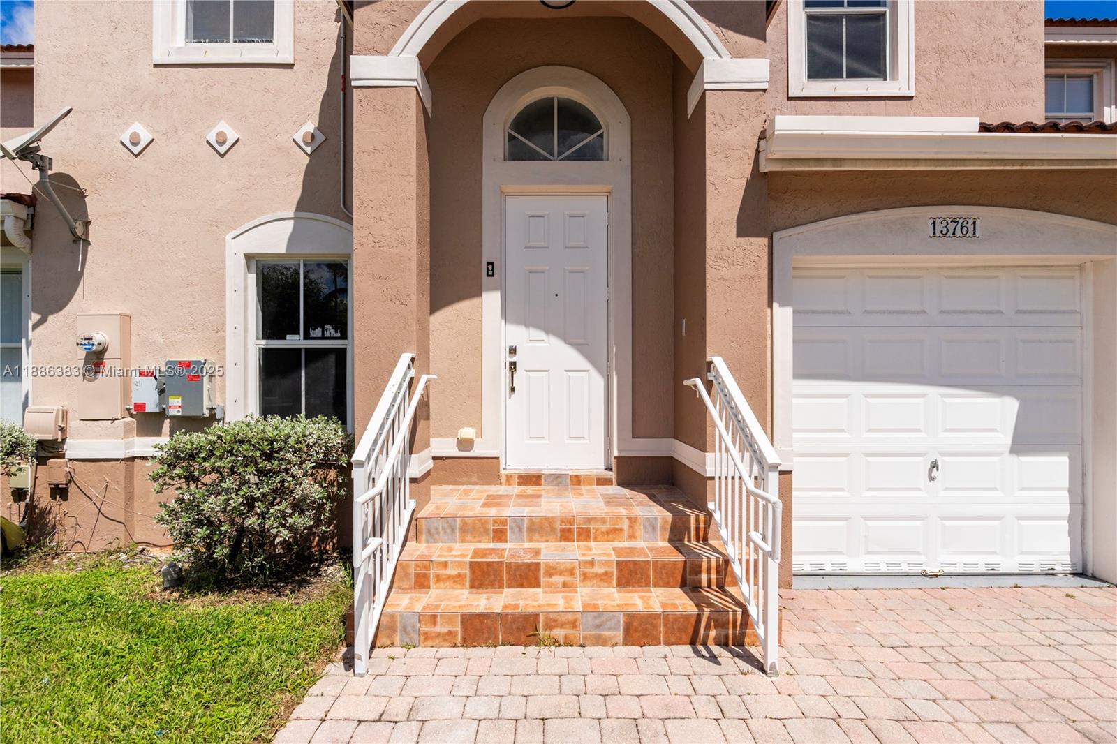 RIVERSIDE AT BISC NATL PK - Residential