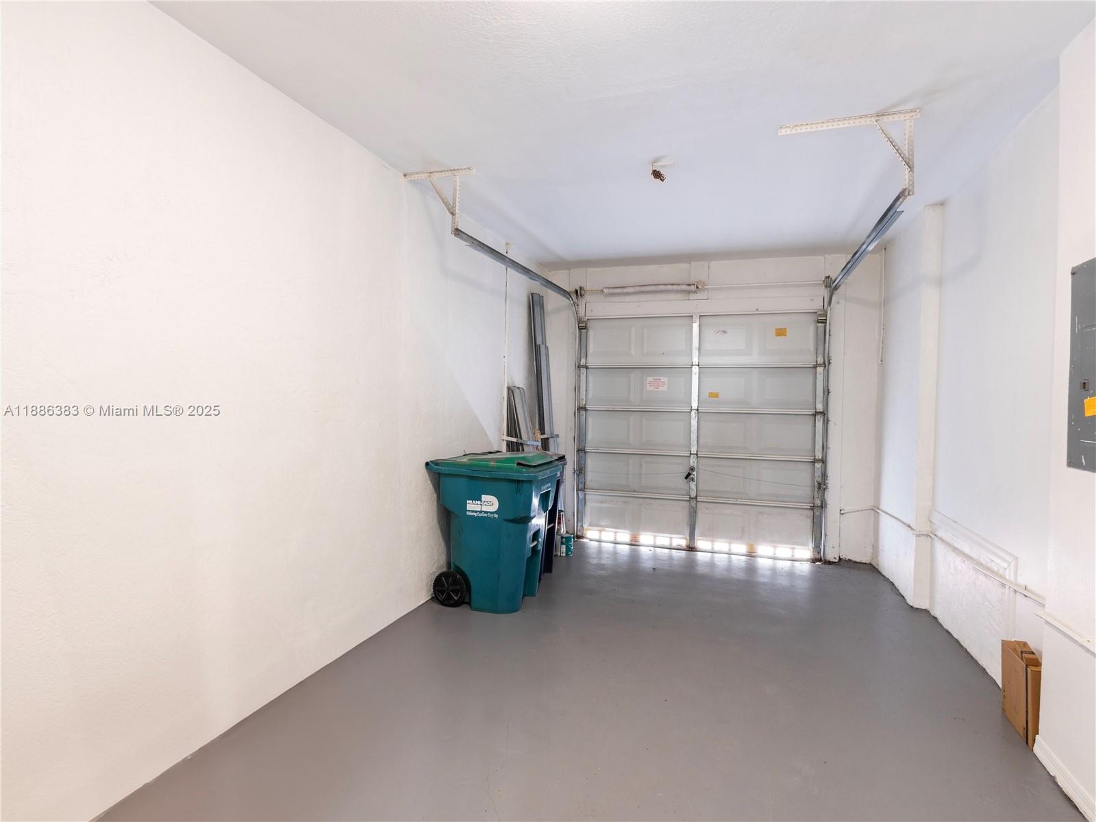 RIVERSIDE AT BISC NATL PK - Residential